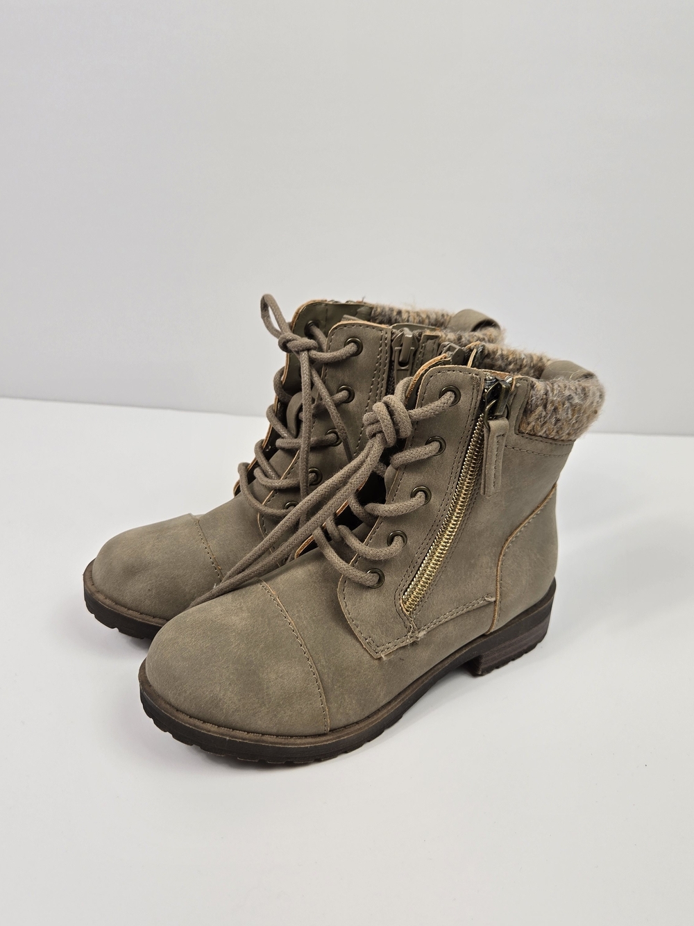 Joe Fresh Girls Size 11 Taupe Lace Up Ankle Boots Knit Trim Side Zip